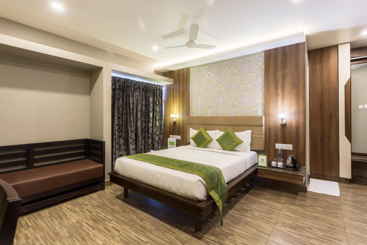 Hotel Treebo Trend Berrys Boutique Madurai Exterior foto