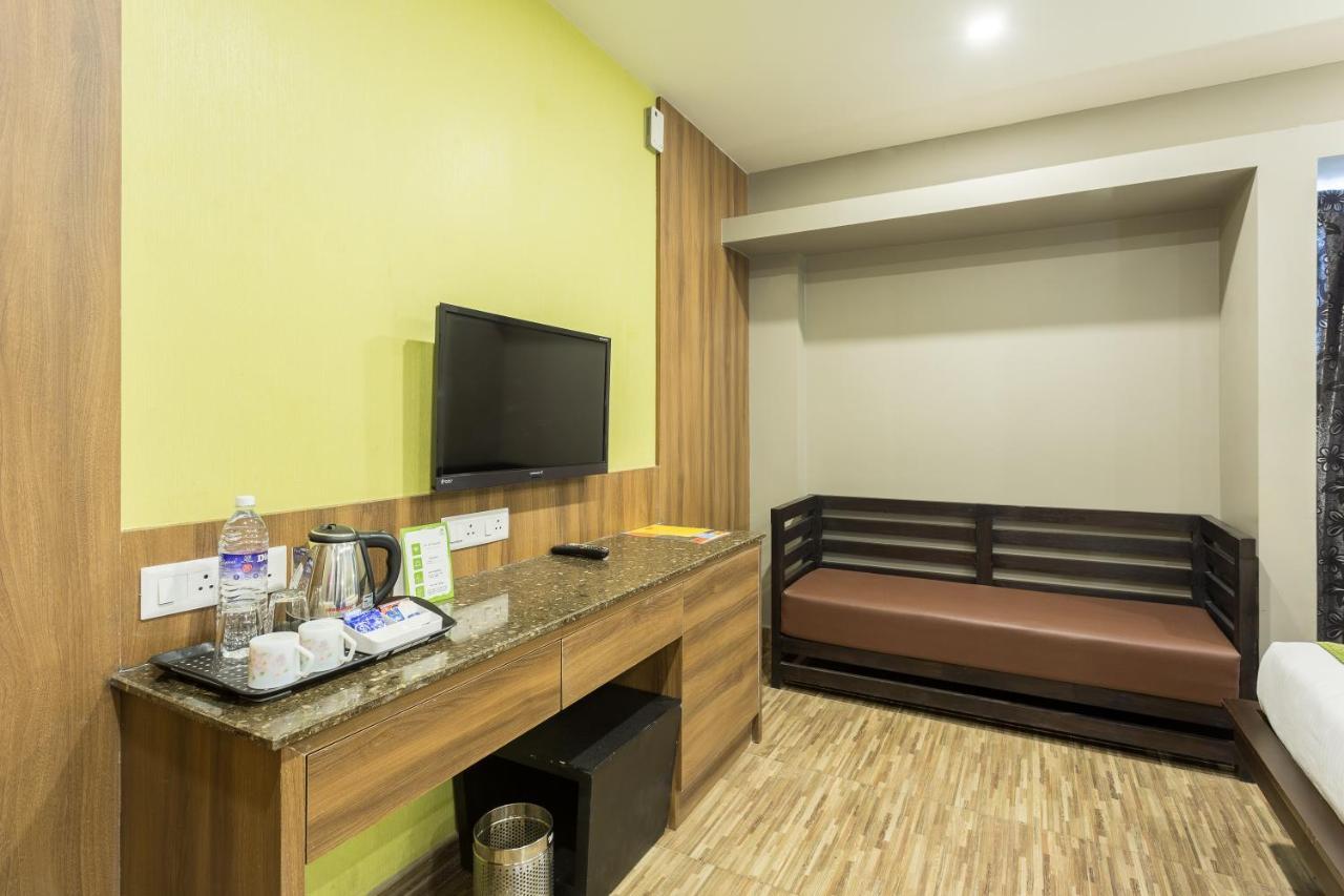 Hotel Treebo Trend Berrys Boutique Madurai Exterior foto