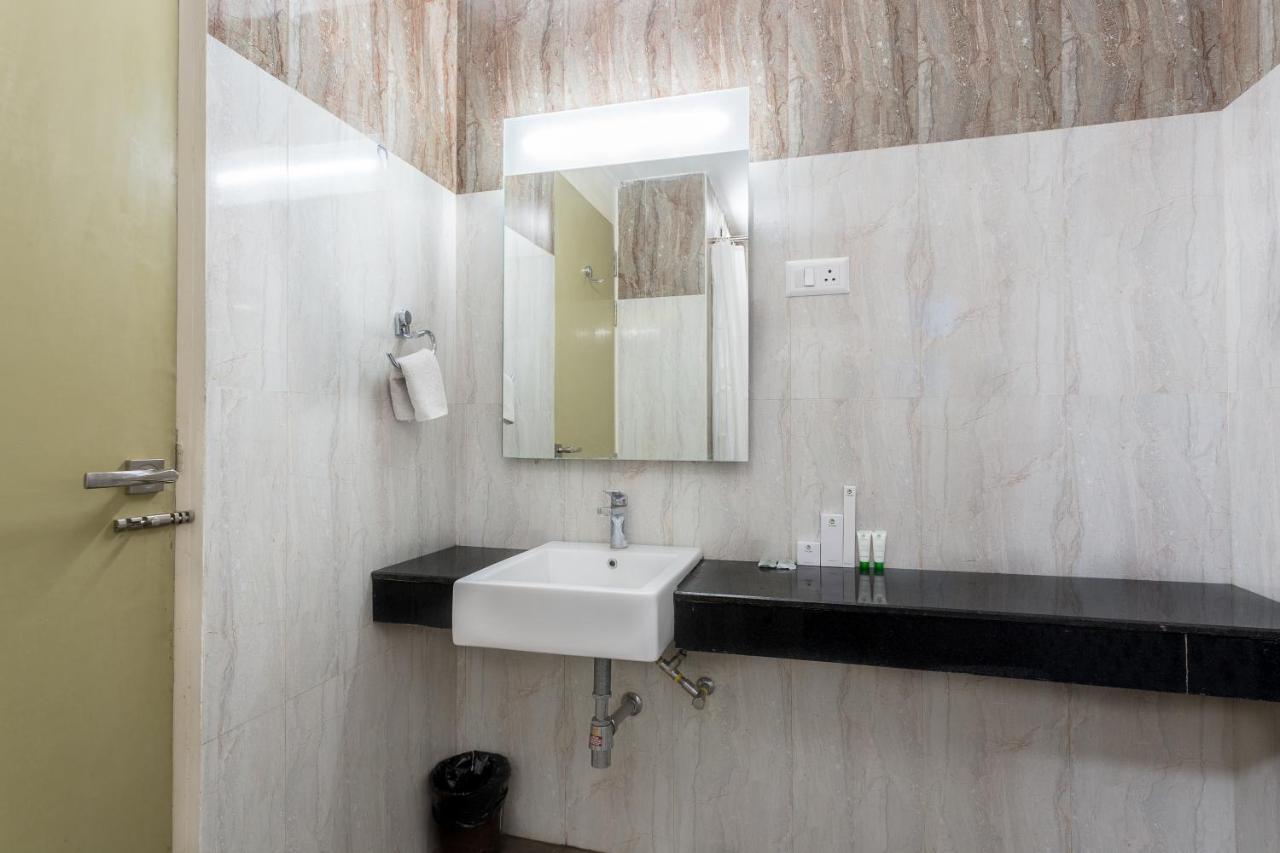 Hotel Treebo Trend Berrys Boutique Madurai Exterior foto